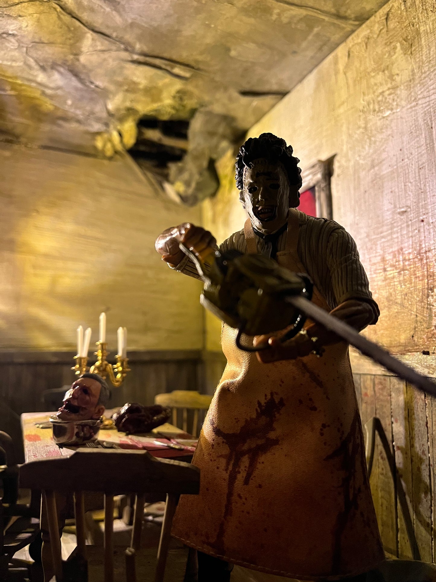 Leatherface: Sawyer Family Dining Room Diorama