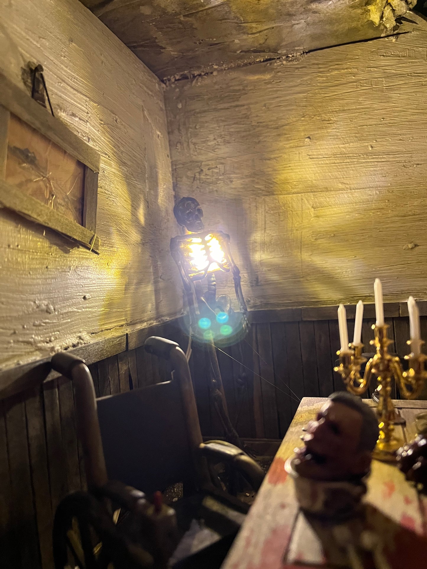 Leatherface: Sawyer Family Dining Room Diorama