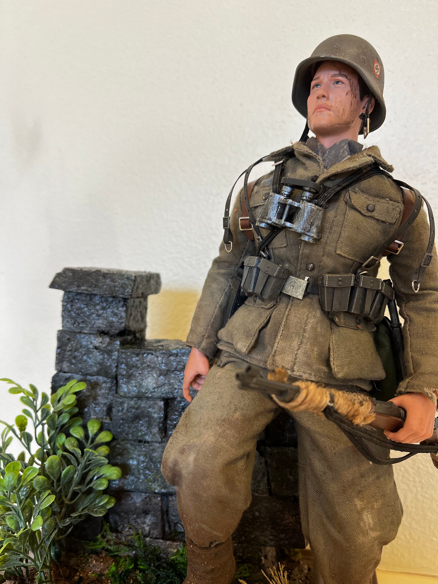 "Wait & Bleed" 1/6 Scale WW2 Wall Display
